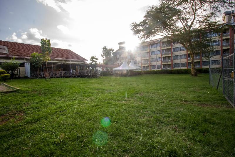 Отель Milele Nairobi Ньери Экстерьер фото